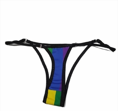 Ropa Interior Femenina Less "Pride" en internet