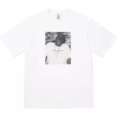 REMERA SUPREME®/JORDAN® BIGGIE S/S BLANCA TOP - 200 U$D