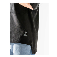 Remera TC Cabo Bolsillo Oversize en internet