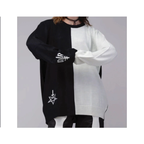 Sweater Acr Halfway Right