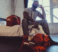 Bolso Mochila Sprayground x The Game Issued Military on internet