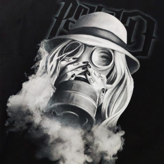 Remera Psycho Realm Woman Mask Original Importada en internet