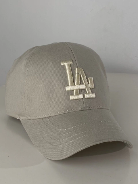 Gorra vicera Curva Los Angeles Beige Total