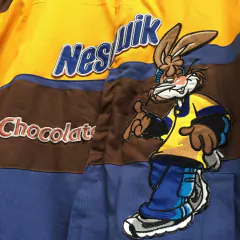 Campera Universitaria Nesquick Conejo Chocolatada Version 3 - comprar online