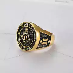 Anillo Simbolo Master Mason Dorado Acero - comprar online
