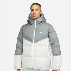 Campera Puffer NIKE Storm-fit Windrunner Rompeviento - usd450 en internet