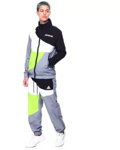Campera Black Pyramid Circles Jacket - KITCH TECH