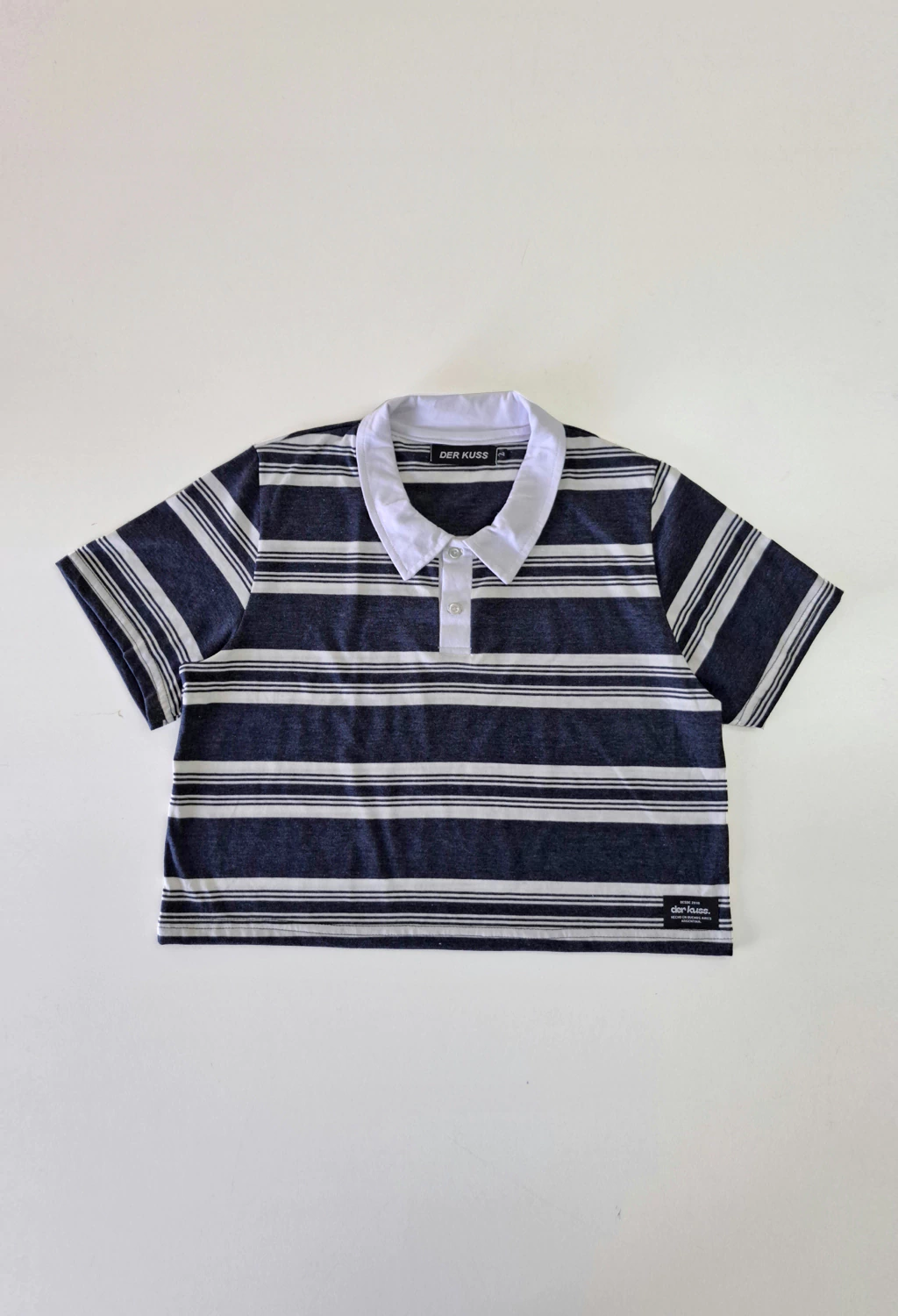 Chomba Navy Crop