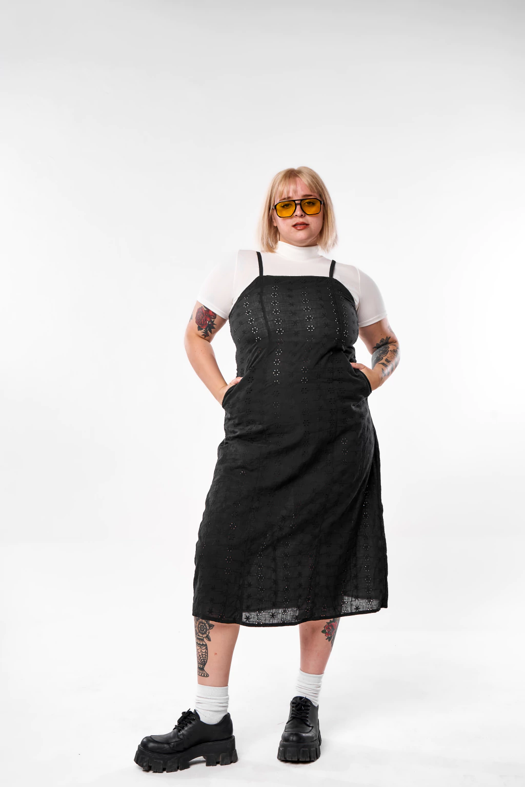 Vestido Midi Broderie
