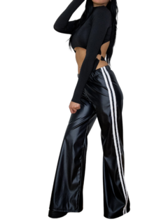 P235 PANTALON OVER RAYAS ENGOMADO