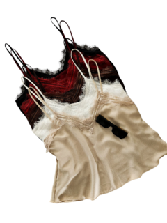 T36 MUSCULOSA CREP PUNTILLA - comprar online