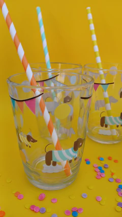 Vasos FESTEJEMOS ENCHULADOS pack x 4 en internet