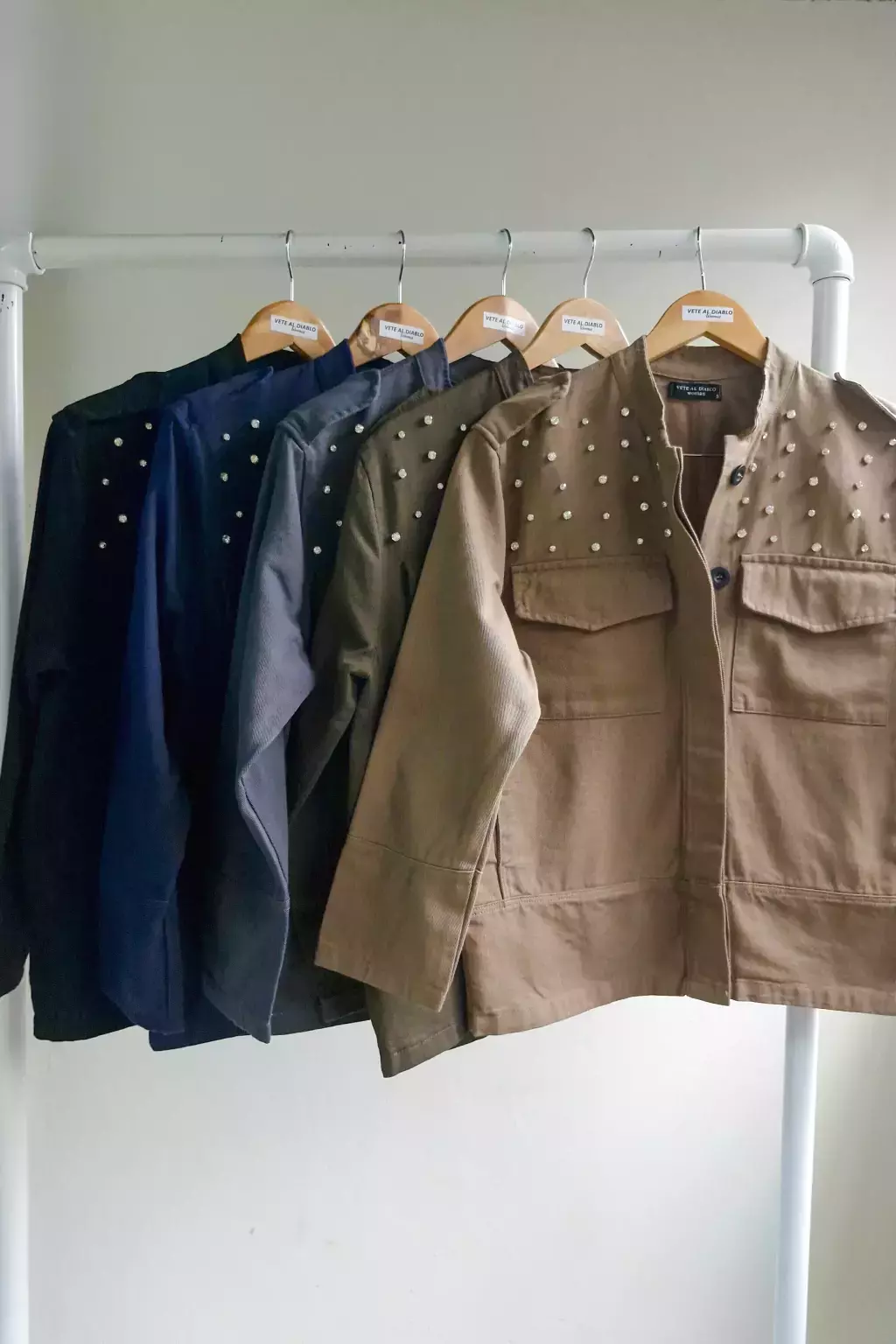 CHAQUETA SALPICADO BRILLOS
