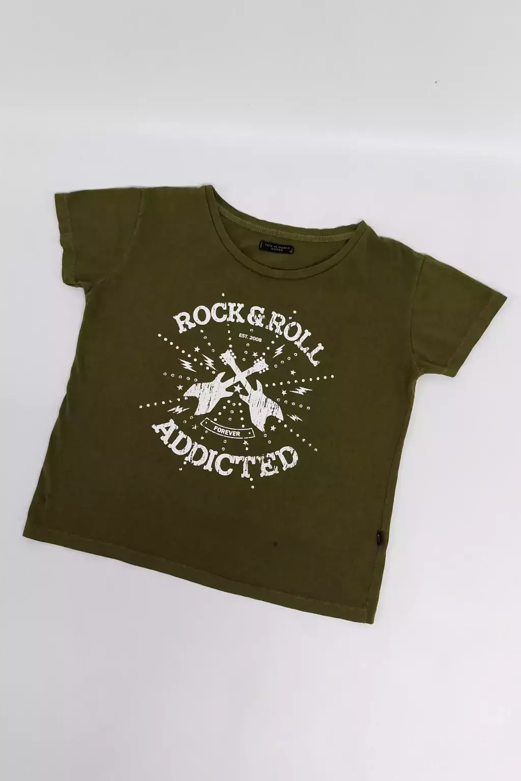 REMERA ADDICTED