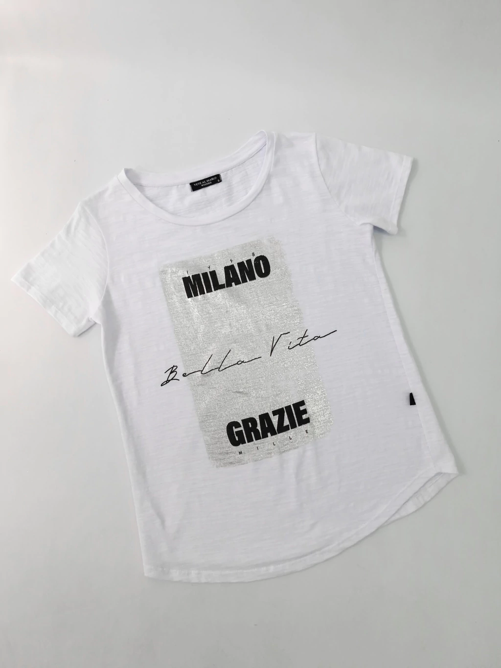 REMERA BELLA VITA