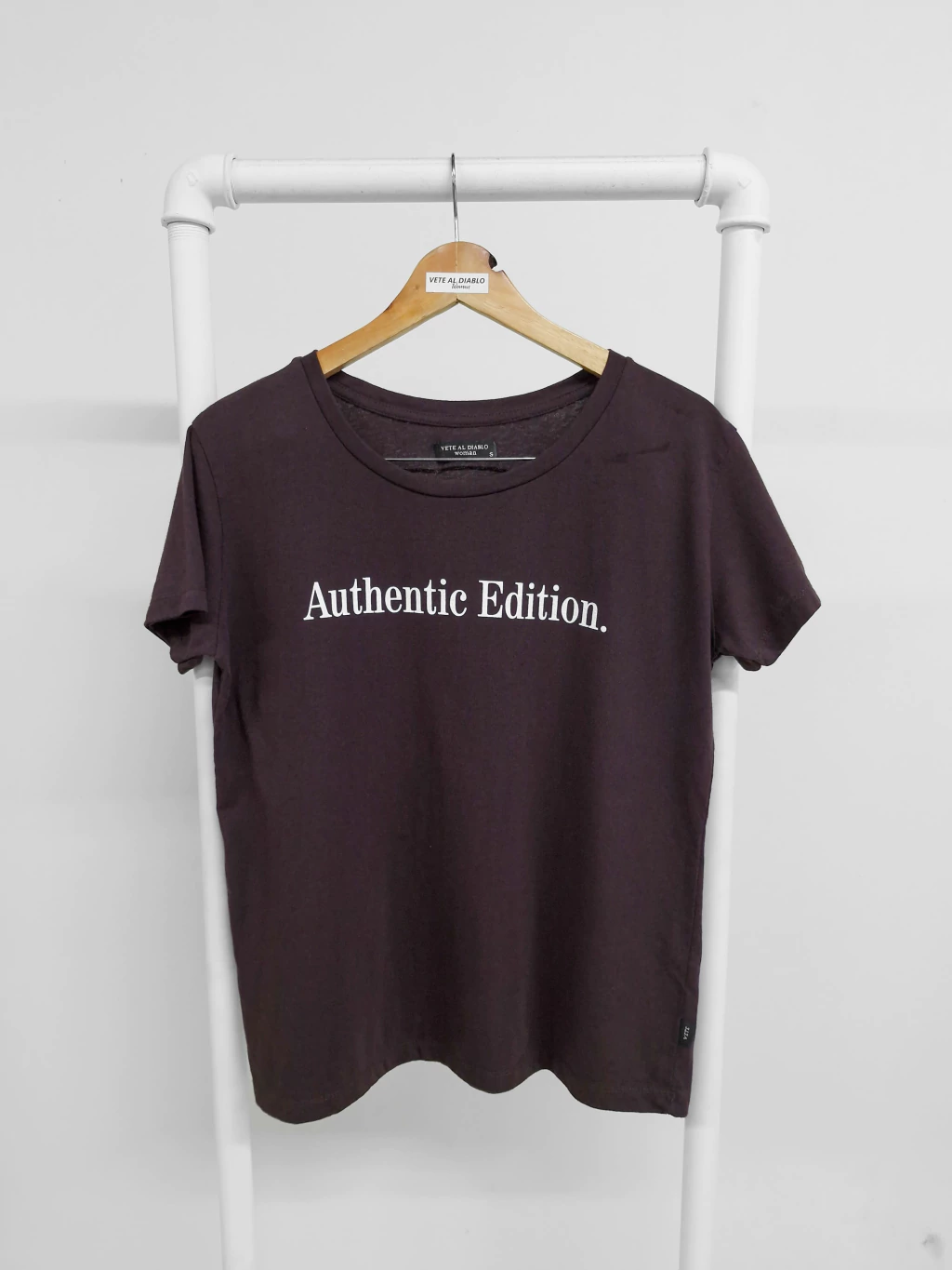 REMERA AUTHENTIC EDITION