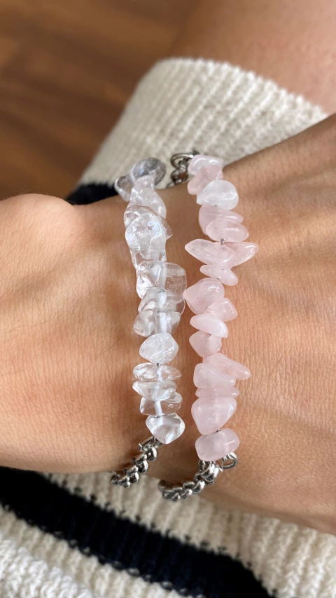 Pulsera de acero y piedras