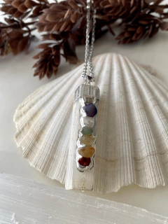 Collar con dije selenita 7 chakras en internet