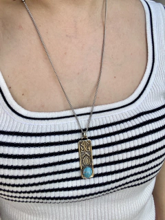 Imagen de Collar con dije chapita y piedra