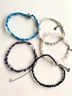 Collar choker con escallas de piedra natural - tienda online