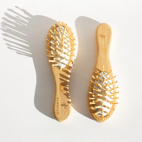 Cepillo de pelo de bambú chico