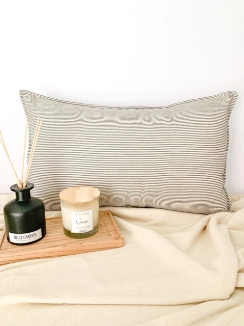 Almohadón 40x60 mil rayas - Grafito