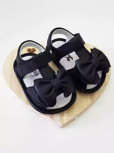 Sandália Infantil Em Couro Laço Preta 3kids 1386