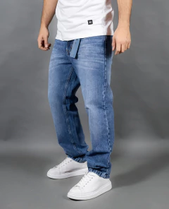 Pantalon Mom Genova en internet