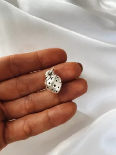 Dije plata 925 - Frutilla - comprar online