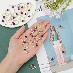 SET 28 BISELES DORADOS FORMAS GEOMETRICAS CON ROSA - DOCTOR GLITTER