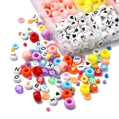 KIT CUENTAS MOSTACILLA FIMO LETRAS MULTICOLOR P PULSERAS 3000 U APROX - DOCTOR GLITTER