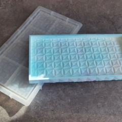 MOLDE SILICONA BANDEJA DIAMANTES RECTANGULO 24X12 - comprar online