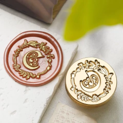 SELLO DE LACRE LETRAS MARCO CON HOJAS X 2,5 CM - tienda online