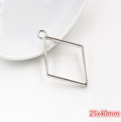 DIJE ROMBO CHICO - PLATA - comprar online