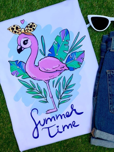 TSHIRT FLAMINGO SUMMER TIME (PÉROLA NA ESTAMPA)
