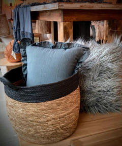 ALMOHADON PELO LARGO NEW - El Almacén de Totó® | #Inspirando Mujeres