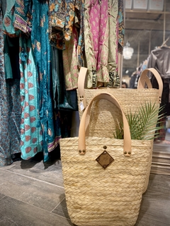 BOLSO CANASTA PALMA MEDIANA