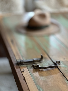 MESA RATONA DE MADERA ANTIGUA 1,80 - El Almacén de Totó® | #Inspirando Mujeres