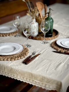 MANTEL TUSSOR CON PUNTILLA ARENA
