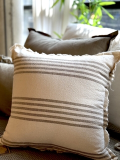 ALMOHADON RAYAS VISON - El Almacén de Totó® | #Inspirando Mujeres