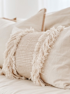 ALMOHADON ERNESTINA en internet