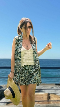 SHORT GALLINA CELESTE - comprar online