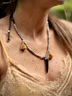 COLLAR CHIC