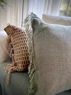 ALMOHADON TELAR OLIVA - comprar online