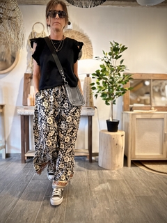 PANTALON INDIA BLACK FLOWERS en internet