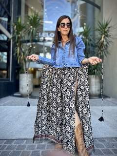 PANTALON CHIRIPA BLACK FLOWER - comprar online