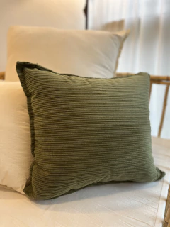 ALMOHADON PANA TEXTURADO VERDE