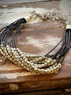 PULSERA INDIA VUELTAS NEGRA Y PLATA en internet