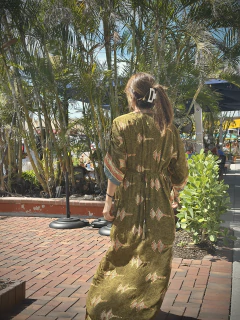 VESTIDO ESMERALDA MUSGO en internet