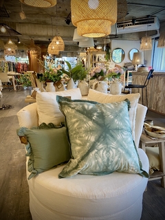 ALMOHADON TUSSOR BATIK 60x60 VERDE - comprar online